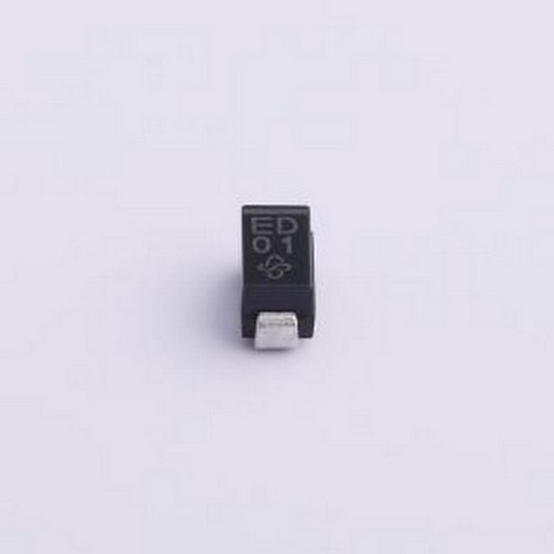 EGF1D-E3/67A快恢复/高效率二极管电压:200V电流:1A DO-214BA