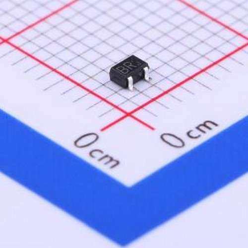2SC4081T106R 三极管(BJT) NPN 电流:150mA 耐压:50V SOT-323-3