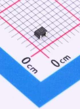 2SD1949T106Q 三极管(BJT) NPN 电流:500mA 耐压:50V UMT-3