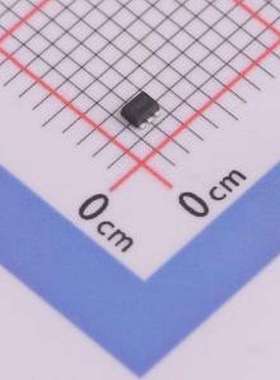 HSSX2303 场效应管(MOSFET) 2个P沟道 耐压:20V 电流:800mA SOT-5