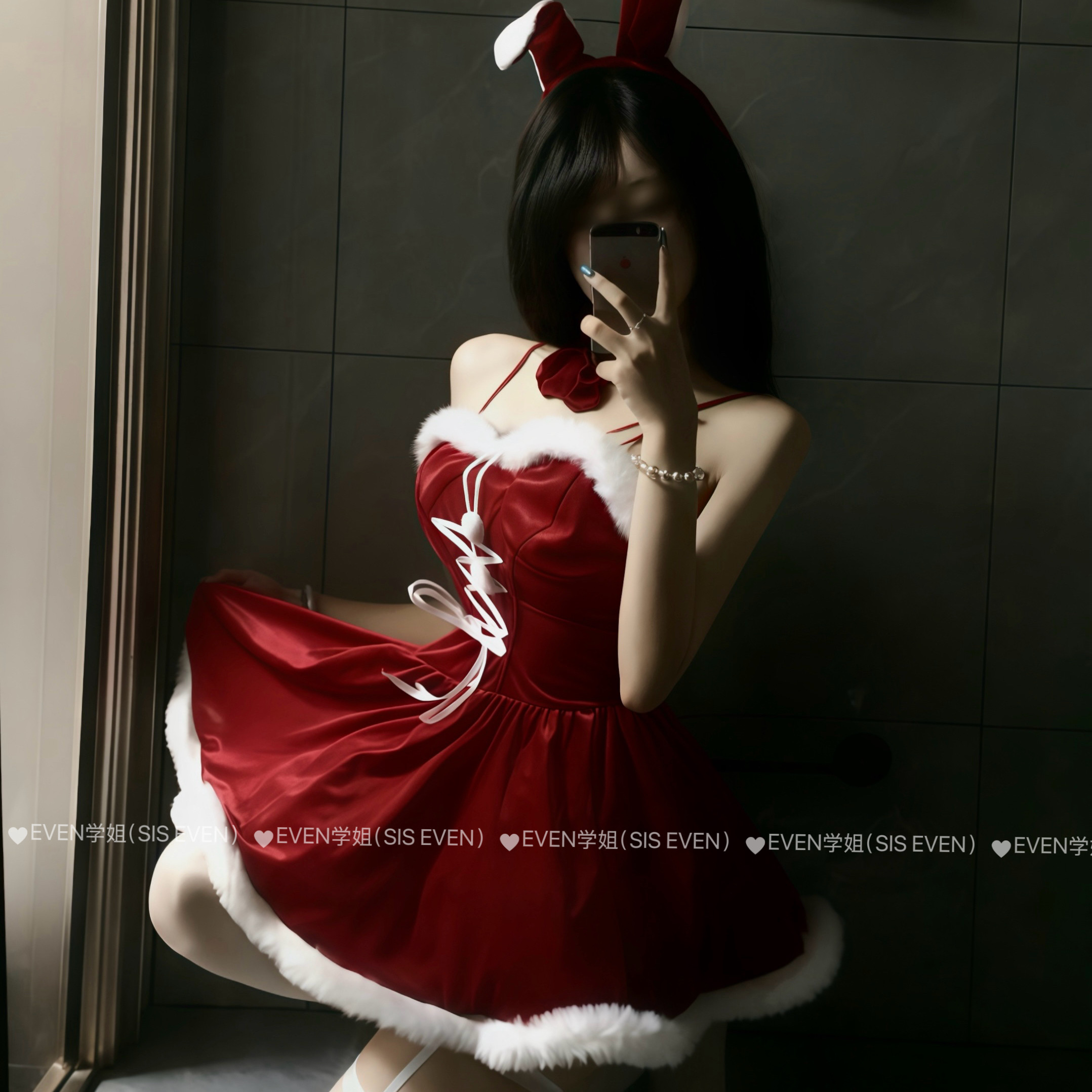 性感圣诞红丝绒兔女郎收腰战袍