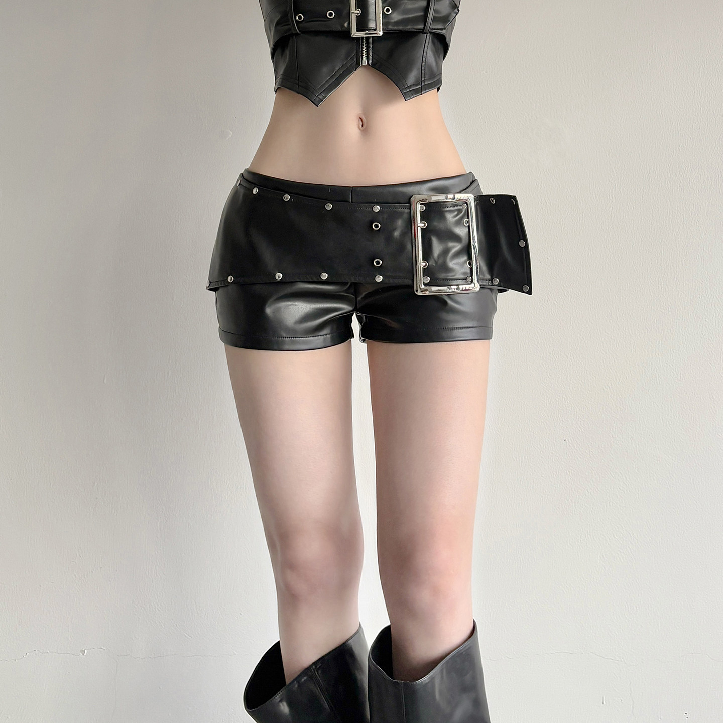 DARLINGAGA小众设计感腰带PU超短裤女酷辣性感低腰紧身休闲打底裤,女装/女士精品,休闲裤,淘宝优惠券,粉丝福利购,淘宝优惠卷