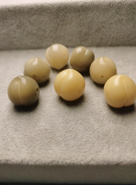 绿色桃子菩提散珠DIY配饰配珠吊坠高抛白菩提根雕刻高油高密文玩