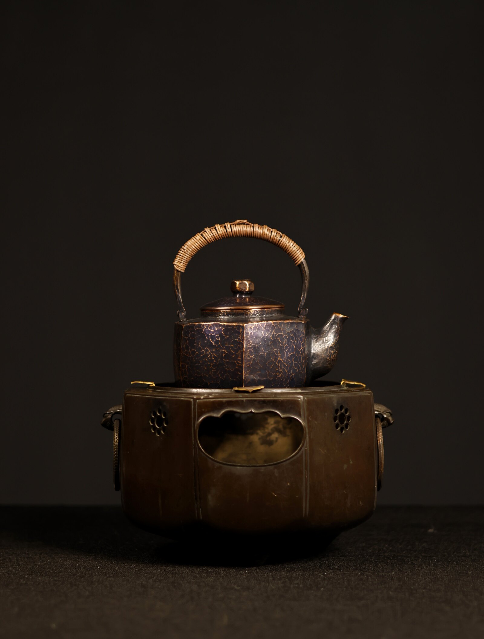 围炉煮茶 / 古铜八方风炉 中古铜炉，直径26×高18×口径20