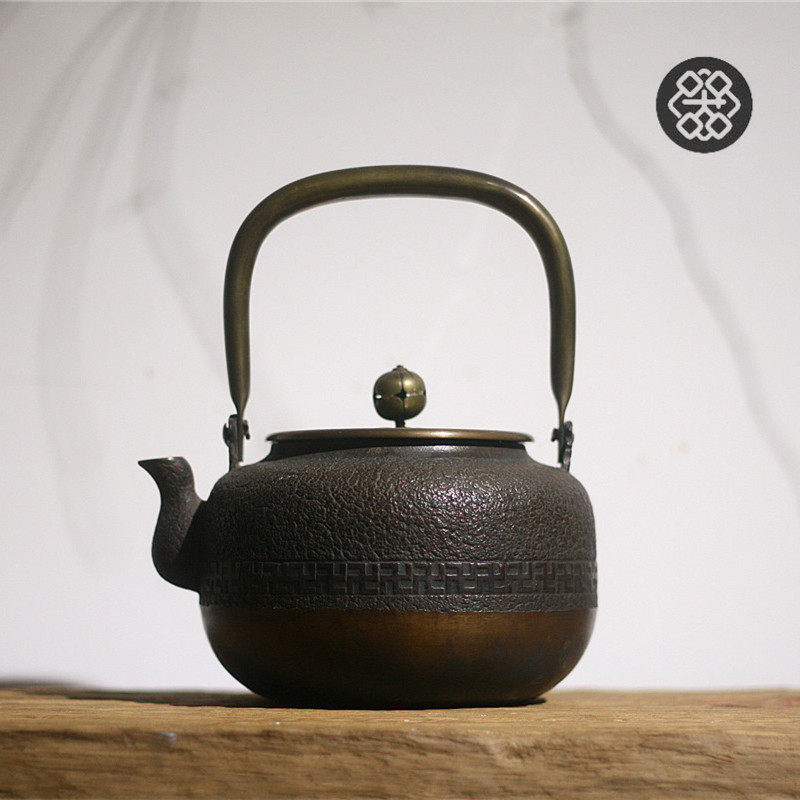 东瀛の【万字纹 老铜壶】湯沸  - 铸铜工百年品包浆老；内水垢好