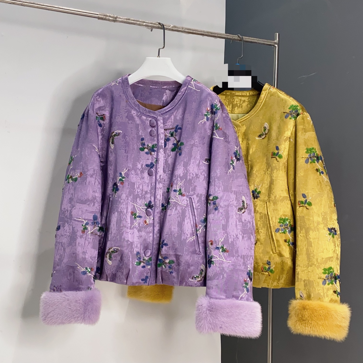 流光100人丝90白鹅绒进口水貂袖口圆领新中式外套女YHH807长57