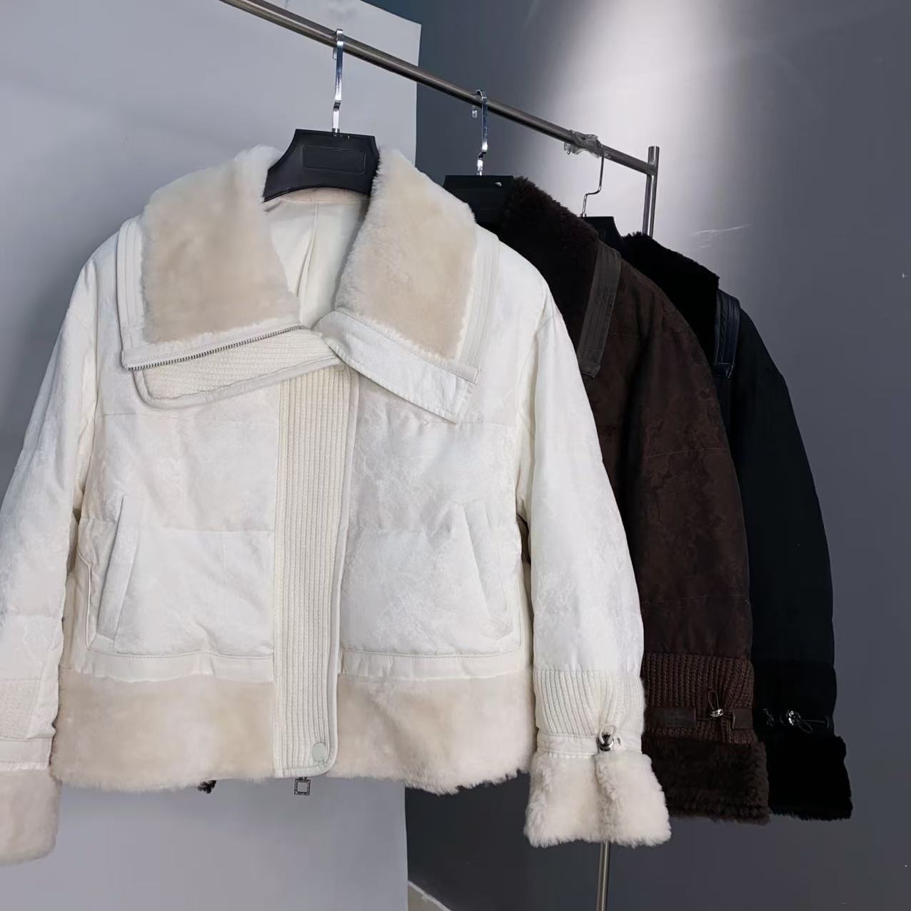 桑蚕丝亚麻提花面料安哥拉针织颗粒感皮毛一体鹅绒羽绒服823长58