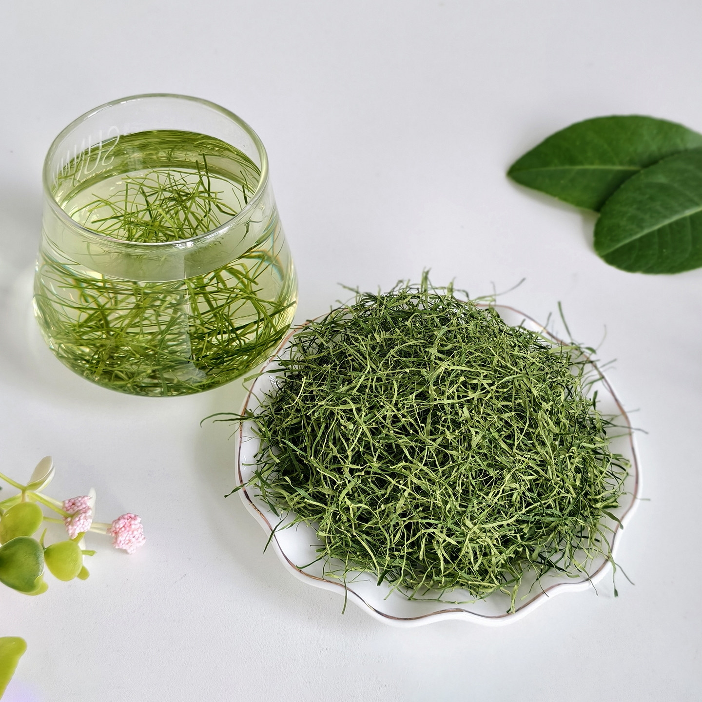徐小豆香水柠檬叶干丝泰式冬阴功汤傣味菜去腥增香泡水鱼生柠檬叶