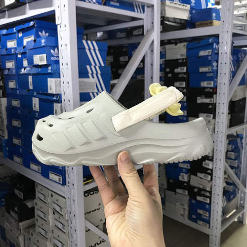 Adidas MAXXCLOG 儿童舒适轻便可拆卸洞洞鞋沙滩鞋 JS3729 JS3731