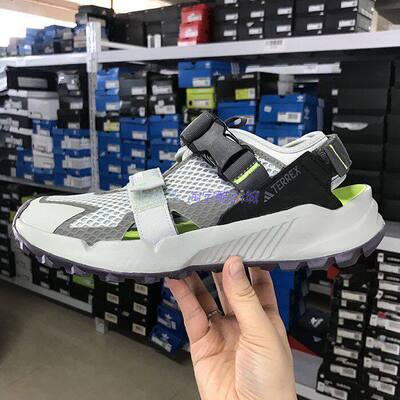 Adidas凉鞋户外轻便透气