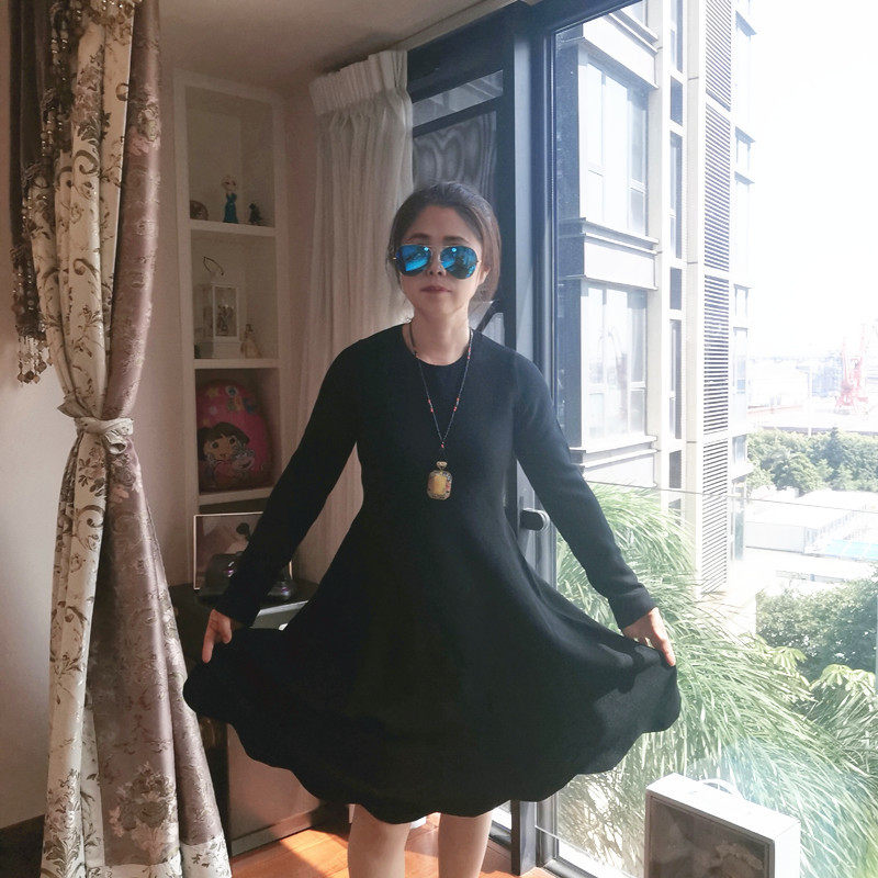 秋冬连衣裙女士黑色中长款收腰显瘦针织长袖裙子大摆长裙孕妇裙子