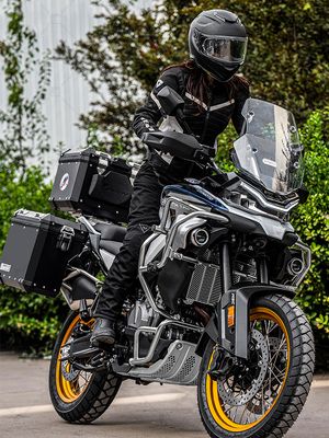 800mt改装冒险铝合金三箱护杠