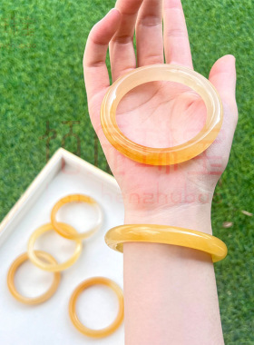 新疆和田天然冰种金丝玉黄龙玉镯石英岩玉黄白镯翡翠