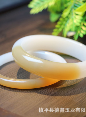 外蒙料仿新疆和田糖白玉手镯黄沁皮加厚细圆条美人镯玉石手镯