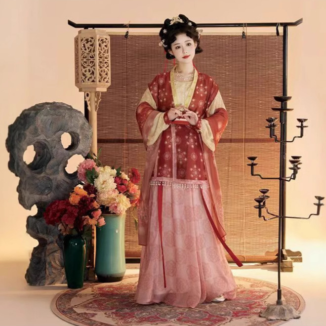 唐制汉服女2025新款复原款唐褙子破裙灯笼裤陌腹显瘦气质三色