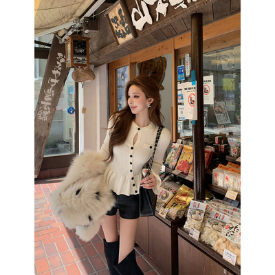 现货Herben黛丽丝 大小姐“新贵”—14针斜扣鱼尾针织衫&摩登皮裤