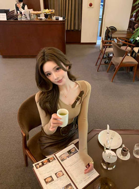现货 女明星Bella“秋冬加厚版”磨毛底！撞色皮牌上衣