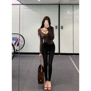 Momoshero【waist“建模”腿】-0度主推！深冬厚绒“腰袢”小脚裤