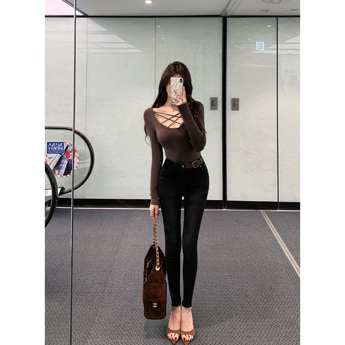 Momoshero【waist“建模”腿】-0度主推！深冬厚绒“腰袢”小脚裤