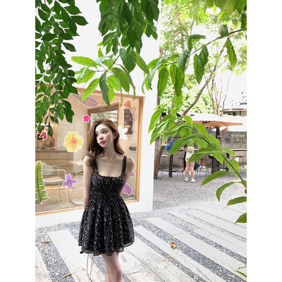 现货【romantic黑樱花】may尾迹！我好像更爱黑花底色的吊带裙
