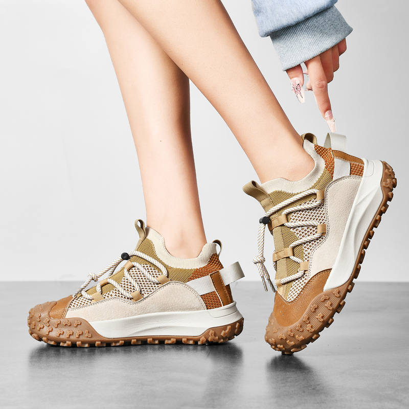 男女款夏季透气登山徒步鞋轻薄