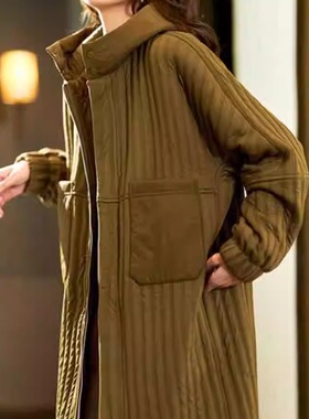 日系轻奢中长款连帽风衣外套2024秋冬季复古文艺夹棉保暖大码女装