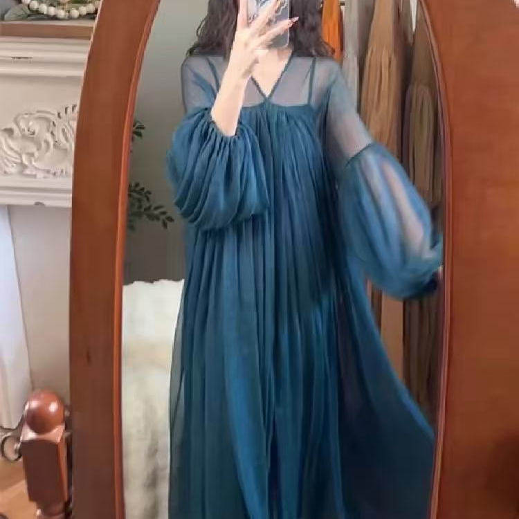 法式V领雪纺连衣裙女2025新款今年流行爆款拼接裙子漂亮显瘦长裙