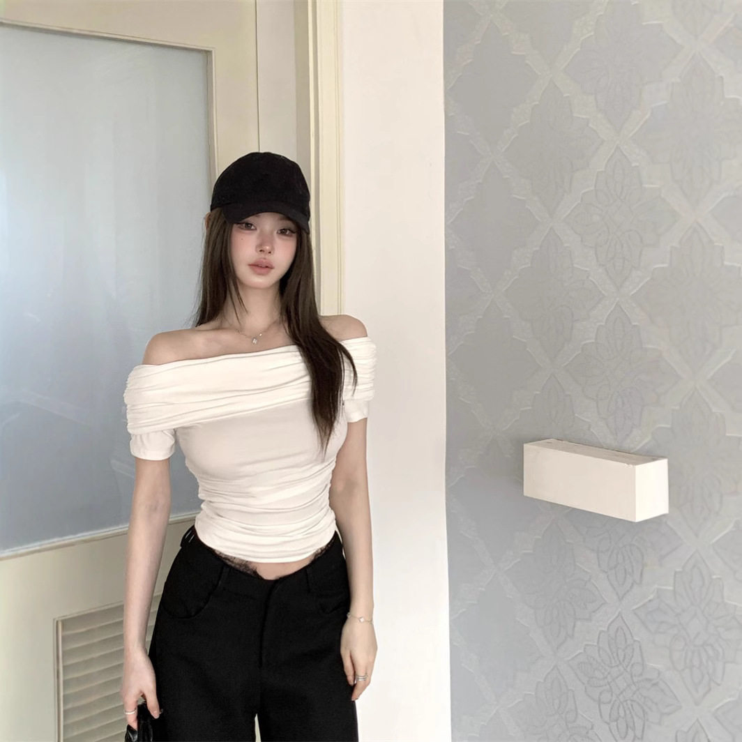 一字肩短袖T恤女2025夏季新款性感辣妹修身收腰短款露肩学生上衣