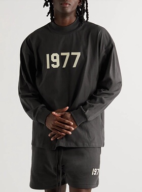 FOG ESSENTIALS经典字母1977印花嘻哈高街ins款纯棉圆领长袖T恤衫