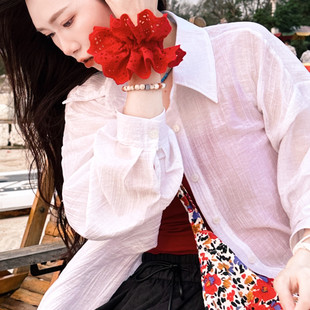 港风复古白色条纹衬衫女夏季设计感小众衬衣气质海边度假防晒上衣
