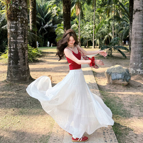 白色百褶仙女长裙子韩系大裙摆设计感2025春季新款ins风半身裙