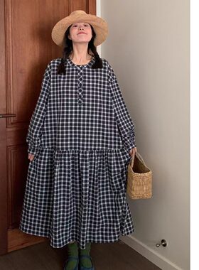 日系25秋季新款格子连衣裙女长袖大码文艺复古宽松中长款长袖裙子
