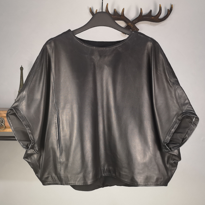 大码打底衫圆领蝙蝠袖真皮皮衣