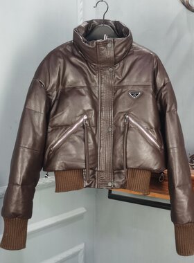欧品唯格通勤羊皮短款立领羽绒服