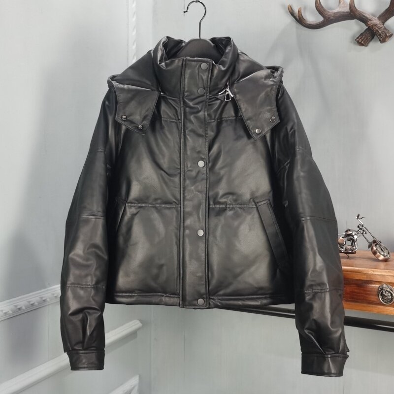 欧品唯格通勤羊皮短款连帽羽绒服