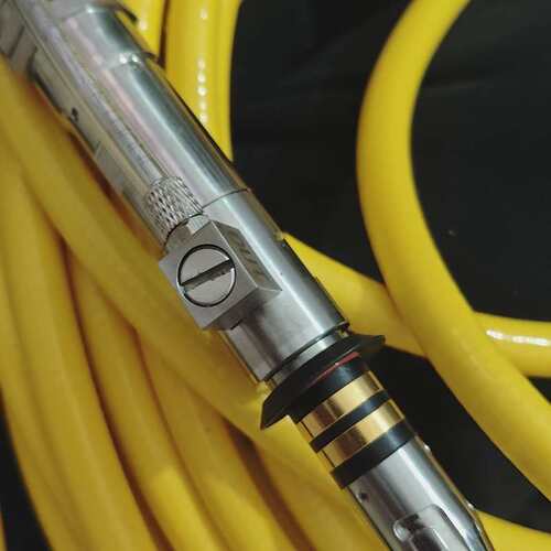 议价reci fs1000,激光机的黄管子与激光头，议价，很新（维修）