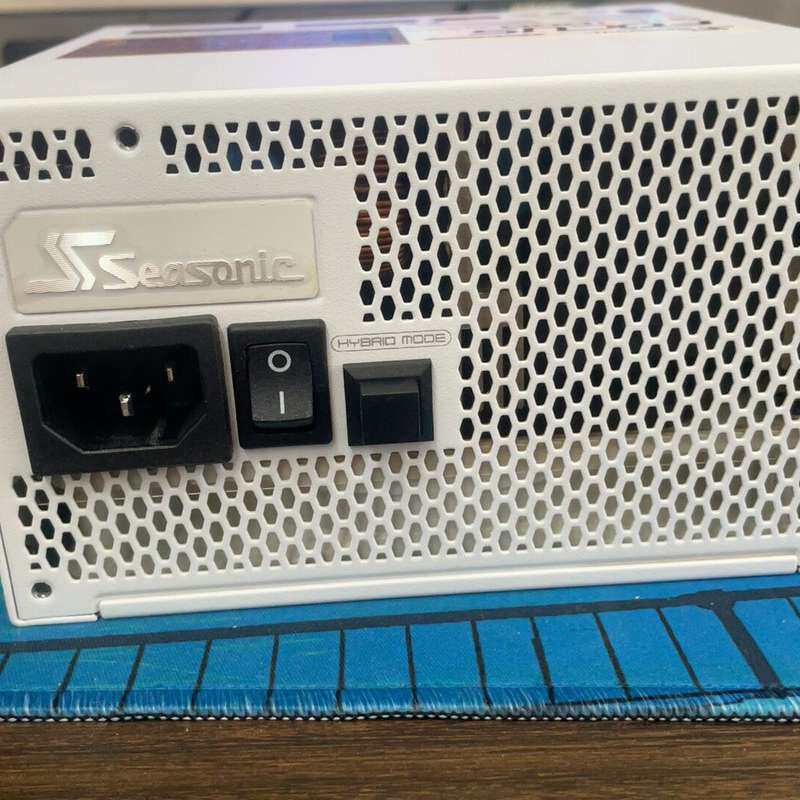 议价几乎全新 海韵Seasonic FOCUS GX-1000（维修）图片