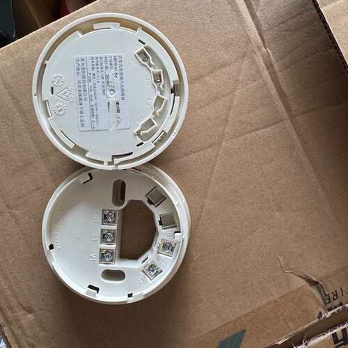 议价北大青鸟 JBF4101-BP 光电感烟火灾探测器底座（维修）