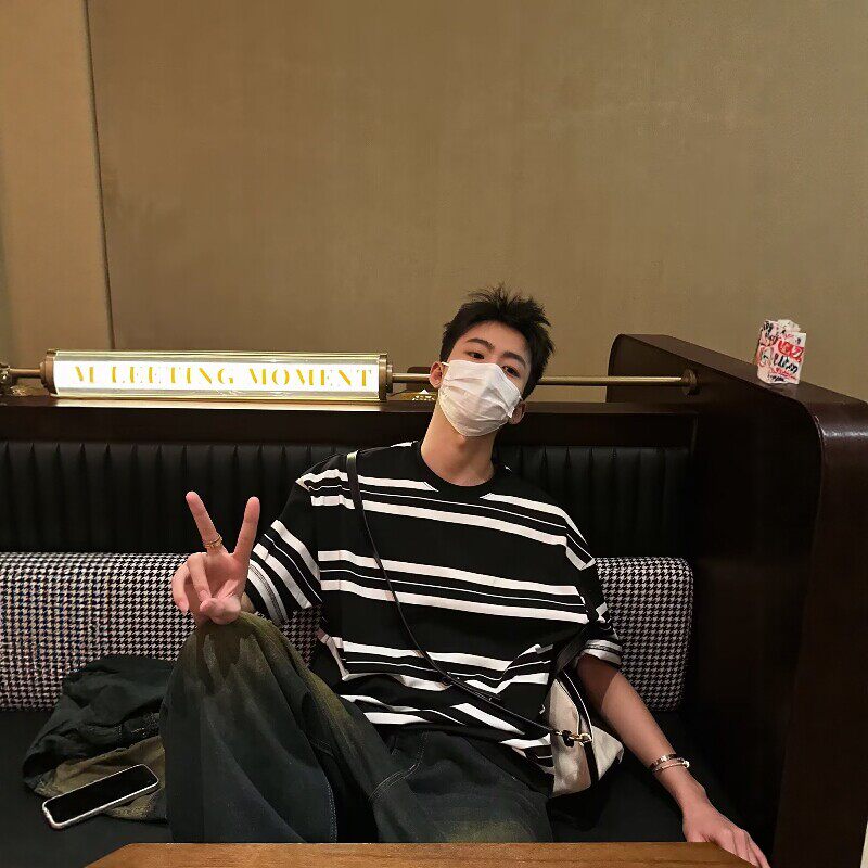 美式复古黑白条纹短袖t恤男夏季