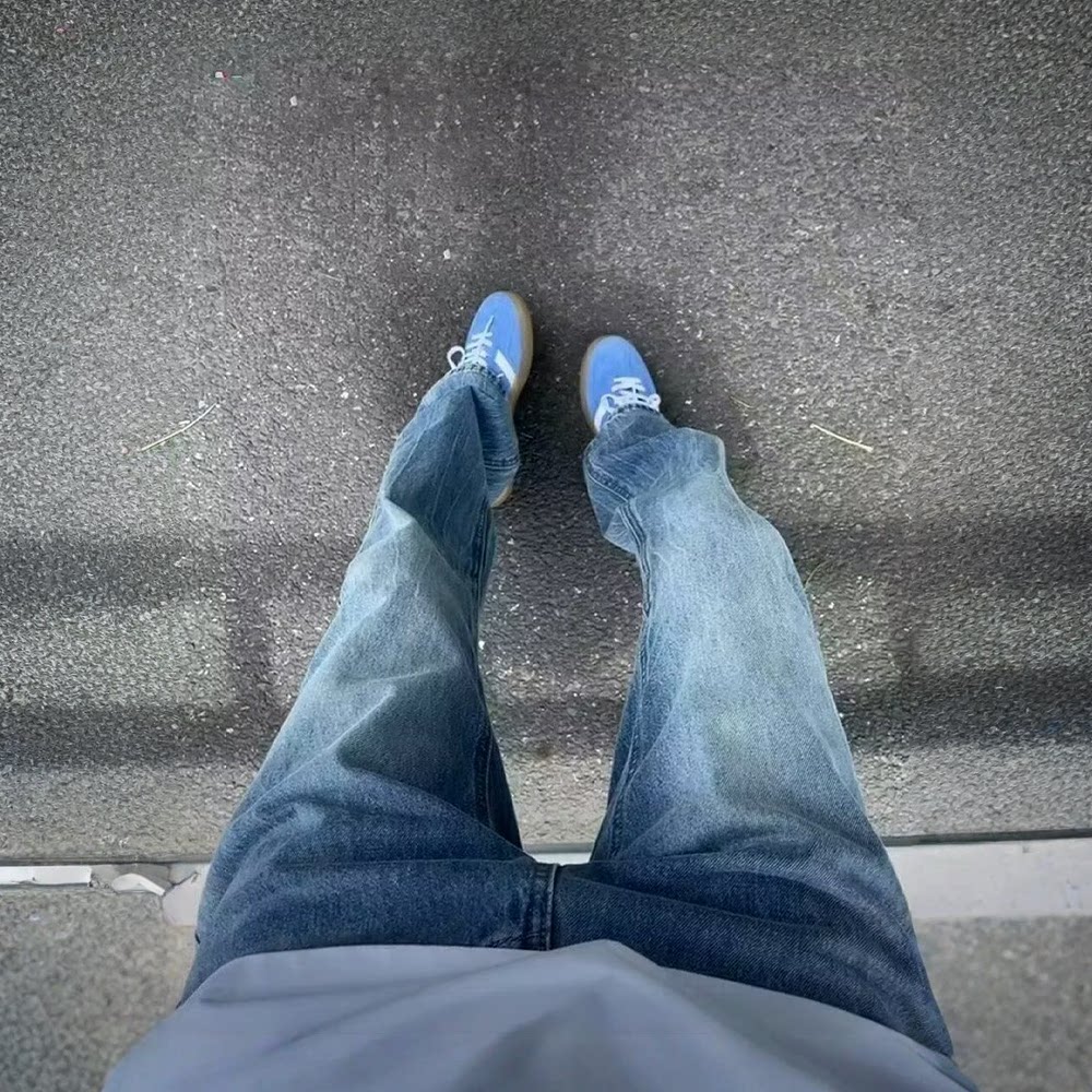 蓝色闪电纹牛仔裤男生ootd穿搭裤子美式高街显瘦高个子弯刀微喇裤