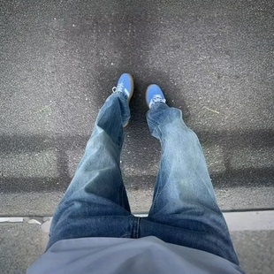 蓝色闪电纹牛仔裤男生ootd穿搭裤子美式高街显瘦高个子弯刀微喇裤