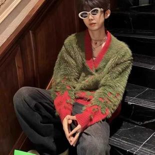 秋冬新款毛衫外套男渐变淆隅绿V领针织衫cleanfit仿貂毛毛衣慵懒