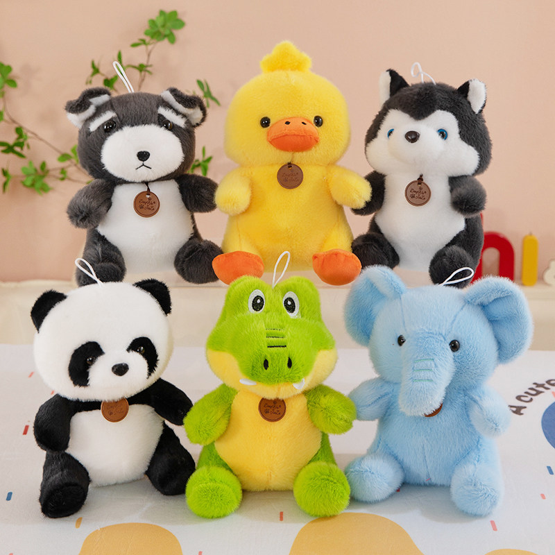可爱熊猫小兔子鳄鱼毛绒玩偶掌中宝公仔小象猫猫桌伴儿童生日礼物