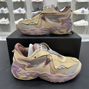 鸿星尔克男鞋2025新款时尚休闲鞋奇弹老爹鞋跑步鞋11122302404