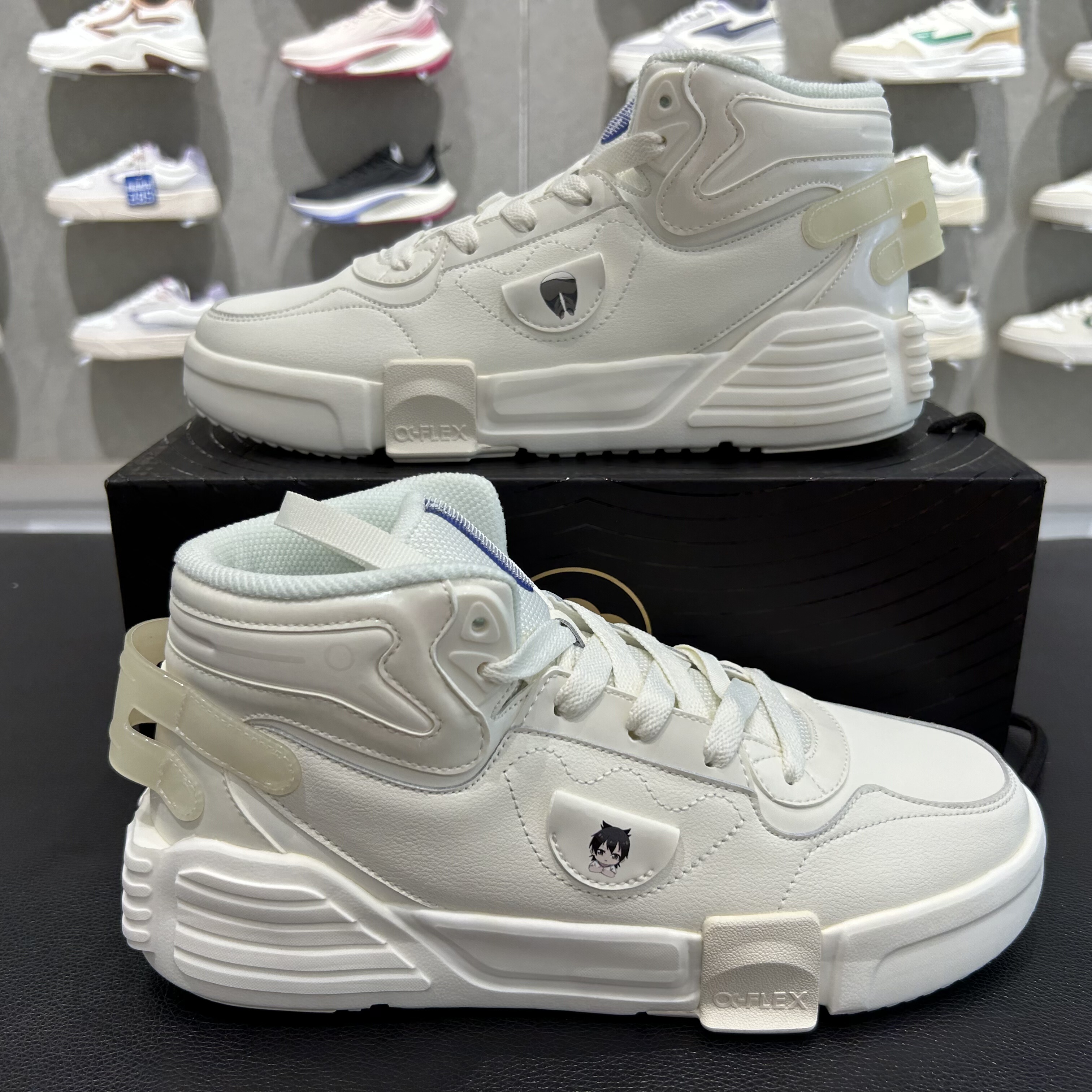 鸿星尔克男鞋女鞋2025时尚板鞋高帮小白鞋运动滑板鞋11122301285