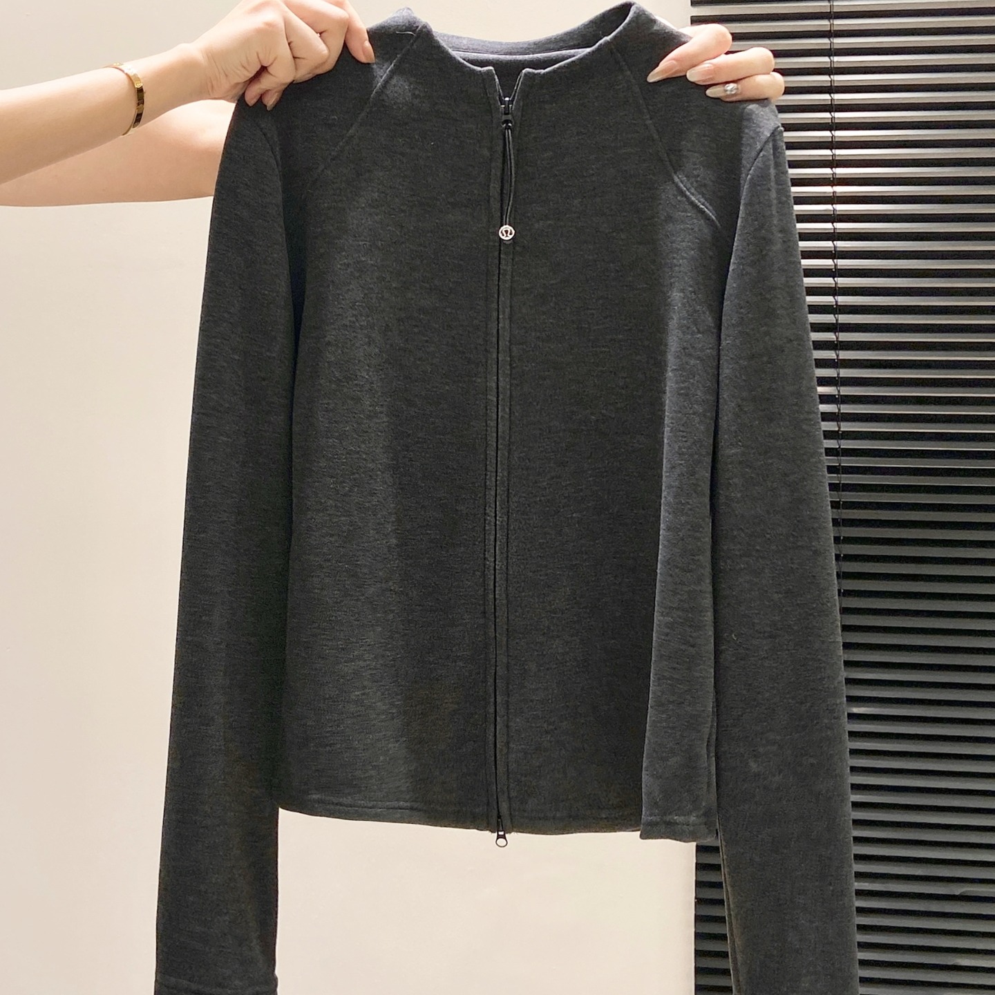 秋冬德绒辣妈款外出哺乳t恤