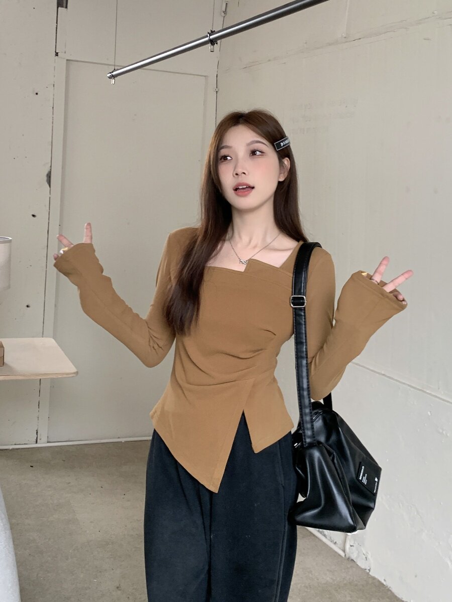 플러스 사이즈 가을 새 스타일 핫한 엄마 외출 수유복 하의 셔츠로 살을 커버하고 오른쪽 어깨 상단 산후 모유 수유 티셔츠를 날씬해 보이게 합니다