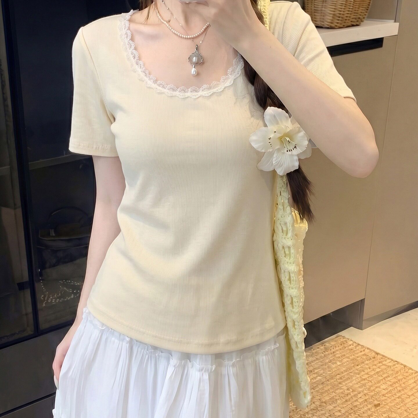 甜美风蕾丝花边正肩辣妈外出哺乳短袖t恤大码显瘦产后喂奶上衣夏