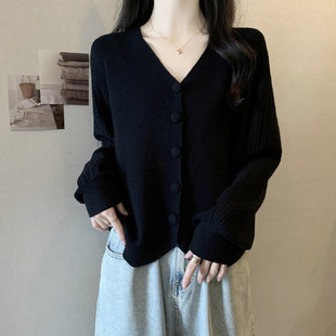 打底开衫 外出宽松显瘦黑色针织衫 产后喂奶上衣 V领哺乳装 秋冬大码