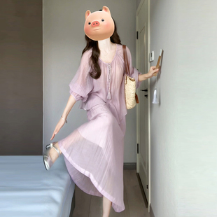 夏季辣妈款外出哺乳连衣裙法式高级感紫色衬衫产后喂奶吊带裙套装